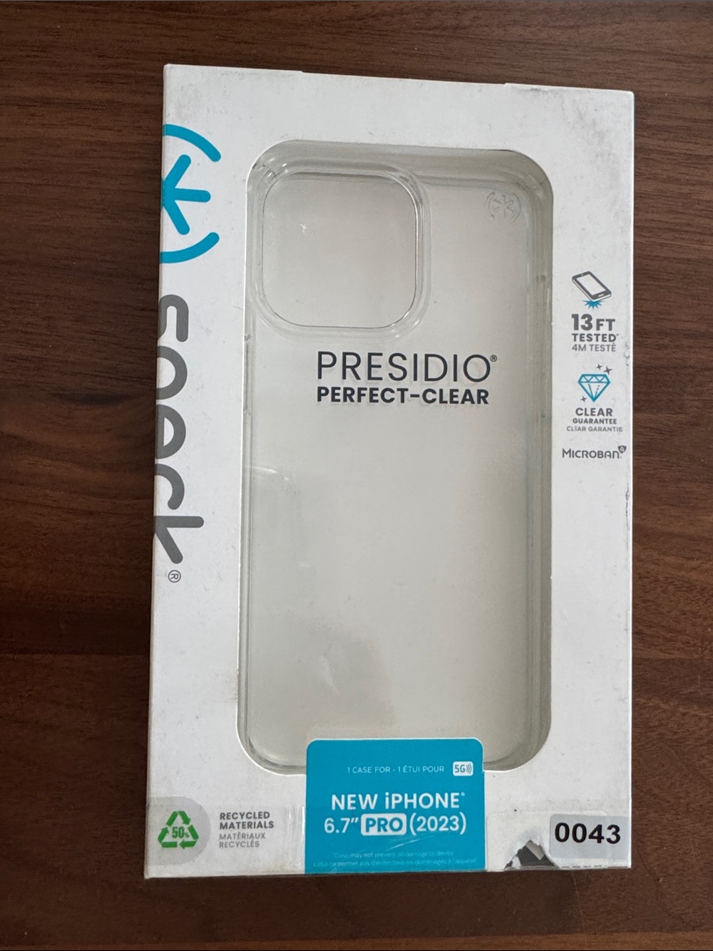Speck Presidio Perfect-Clear Case - Clear for iPhone 6.7" Pro (2023)